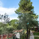Campeggio Cerquestra Village 3*