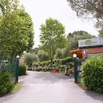 Cerquestra Village Campeggio