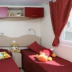 Cerquestra Village Camping