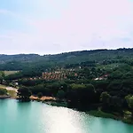Cerquestra Village 3* Monte del Lago