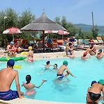 Cerquestra Village Camping