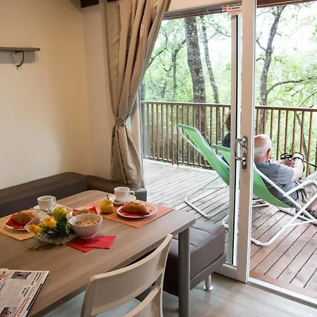 Campsite Cerquestra Village 3*