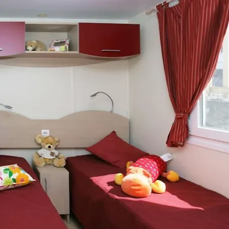 Cerquestra Village Camping