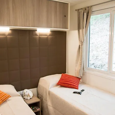 Cerquestra Village 3* Monte del Lago