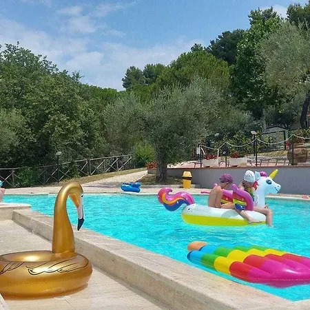 Cerquestra Village 3*