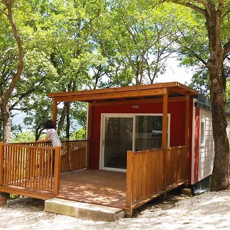 Campsite Cerquestra Village Monte del Lago
