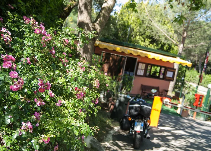 Cerquestra Village Camping Monte del Lago