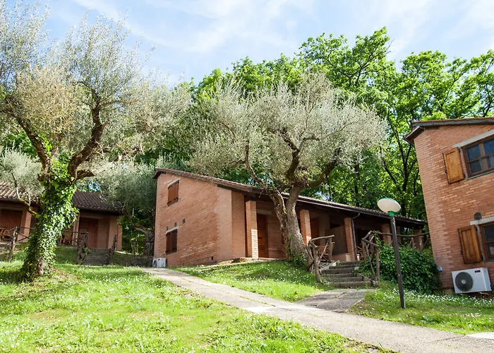 Camping Cerquestra Village 3*