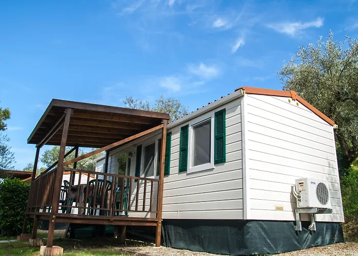 Cerquestra Village Camping Monte del Lago