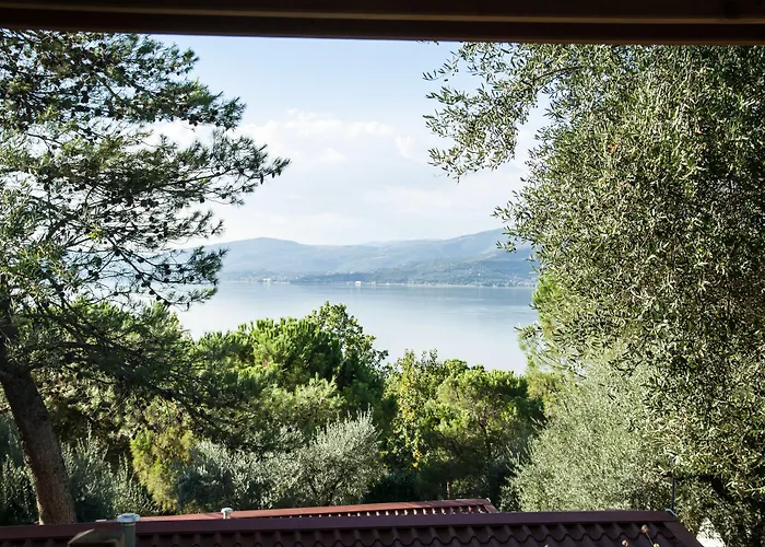 Cerquestra Village Monte del Lago