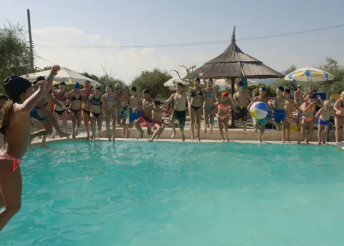 Cerquestra Village Camping Monte del Lago