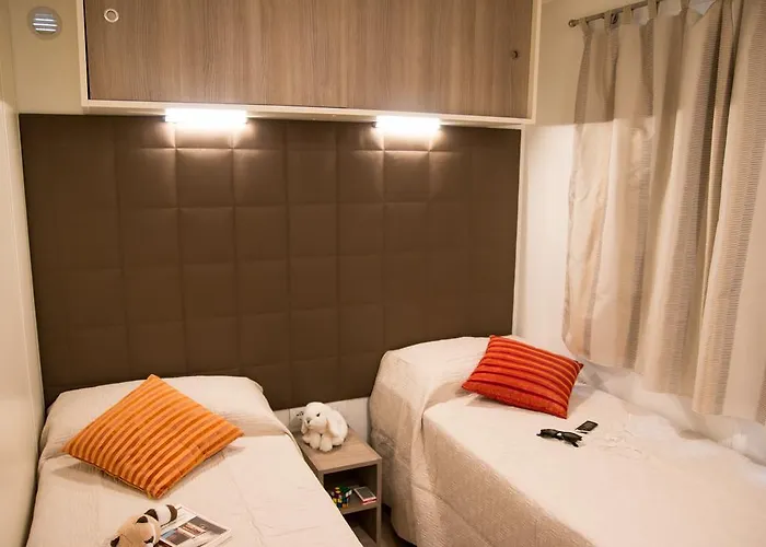 Camping Cerquestra Village 3*